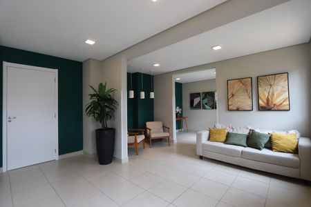 Apartamento para alugar com 34m², 2 quartos e sem vagaÁrea comum - Hall Social