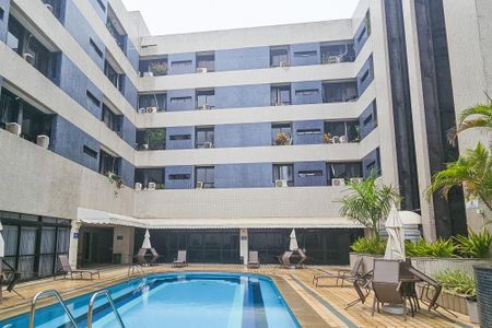 Apartamento para alugar com 39m², 1 quarto e 1 vaga Apartamento para alugar com 39m², 1 quarto e 1 vagaÁrea comum - Piscina