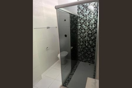 Casa de condomínio à venda com 229m², 4 quartos e 3 vagas