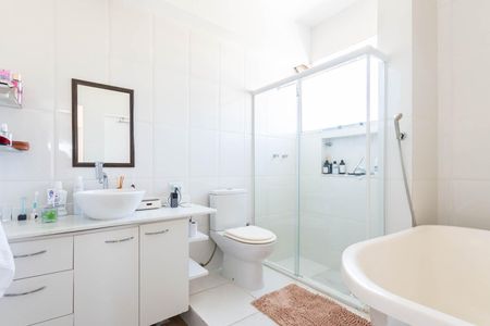 Apartamento para alugar com 105m², 3 quartos e 2 vagasBanheiro da Suíte