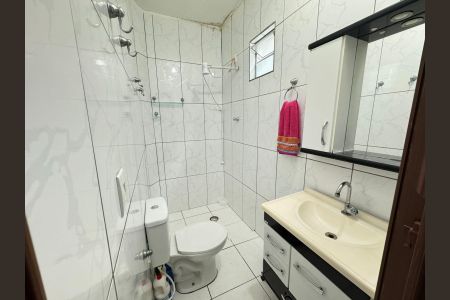 Casa à venda com 101m², 4 quartos e 1 vagaBanheiro 2