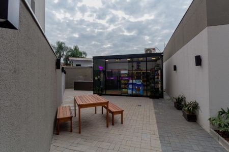 Apartamento para alugar com 36m², 2 quartos e sem vaga Apartamento para alugar com 36m², 2 quartos e sem vagaÁrea Comum - Mini Mercado