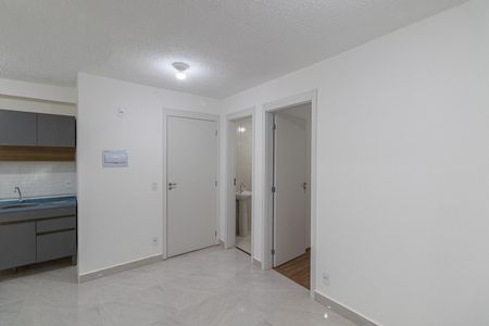 Apartamento para alugar com 36m², 2 quartos e sem vaga Apartamento para alugar com 36m², 2 quartos e sem vagaSala