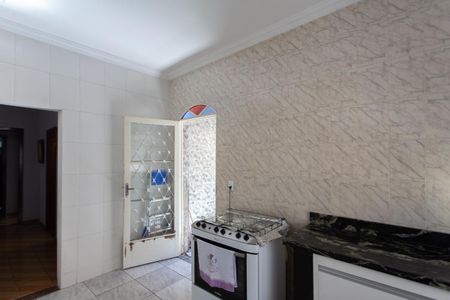 Casa à venda com 328m², 3 quartos e 6 vagasCozinha