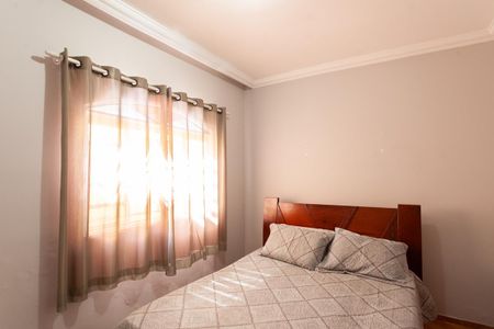 Casa à venda com 328m², 3 quartos e 6 vagasQuarto 1