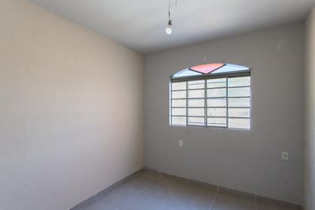Casa à venda com 328m², 3 quartos e 6 vagasEdícula 2
