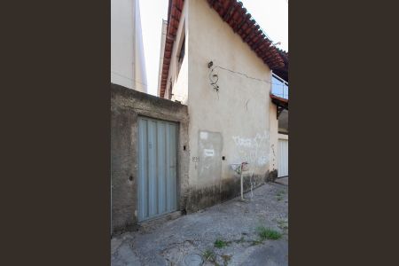 Casa à venda com 328m², 3 quartos e 6 vagasFachada da Edícula 5