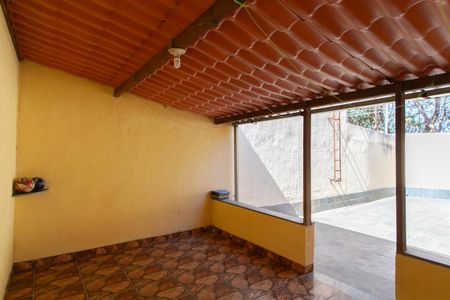 Casa à venda com 328m², 3 quartos e 6 vagasÁrea