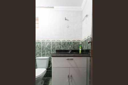 Casa à venda com 328m², 3 quartos e 6 vagasBanheiro da Suíte 1