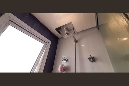 Apartamento à venda com 89m², 3 quartos e 2 vagas Apartamento à venda com 89m², 3 quartos e 2 vagasBanheiro da Suíte