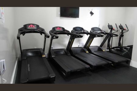 Apartamento à venda com 89m², 3 quartos e 2 vagas Apartamento à venda com 89m², 3 quartos e 2 vagasÁrea comum - Academia