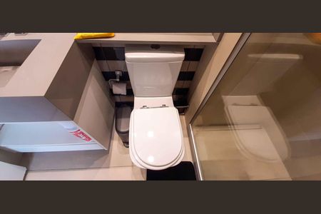 Apartamento à venda com 89m², 3 quartos e 2 vagas Apartamento à venda com 89m², 3 quartos e 2 vagasBanheiro Social