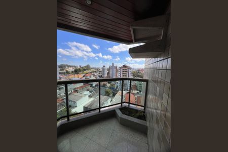 Apartamento à venda com 146m², 3 quartos e 3 vagas Apartamento à venda com 146m², 3 quartos e 3 vagasVaranda