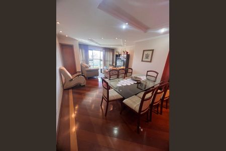 Apartamento à venda com 146m², 3 quartos e 3 vagas Apartamento à venda com 146m², 3 quartos e 3 vagasSala