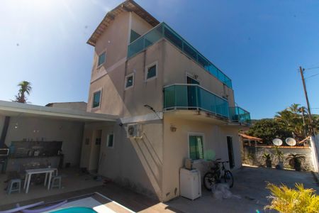 Casa à venda com 450m², 5 quartos e 2 vagasFachada