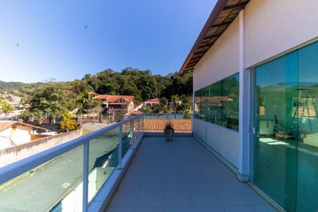 Casa à venda com 450m², 5 quartos e 2 vagasVaranda