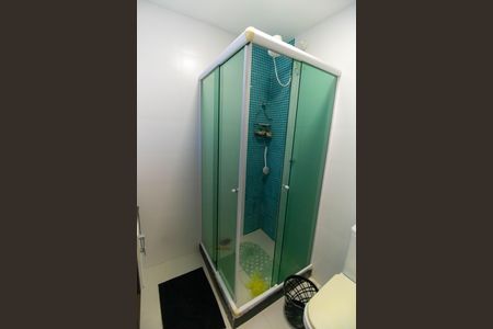 Casa à venda com 450m², 5 quartos e 2 vagasBanheiro da Suíte 5