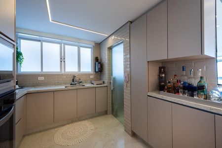 Apartamento para alugar com 127m², 3 quartos e 1 vaga Apartamento para alugar com 127m², 3 quartos e 1 vagaCozinha