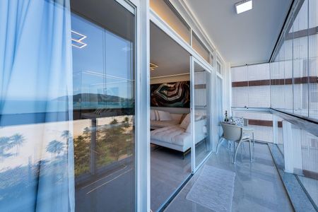 Apartamento para alugar com 127m², 3 quartos e 1 vaga Apartamento para alugar com 127m², 3 quartos e 1 vagaVaranda da Sala