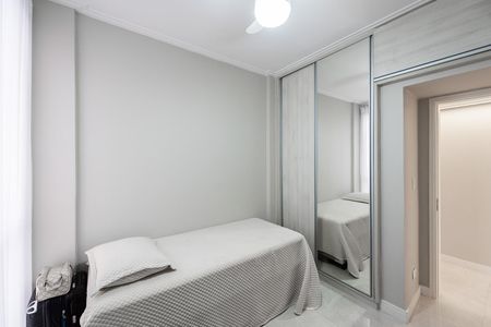 Apartamento para alugar com 127m², 3 quartos e 1 vaga Apartamento para alugar com 127m², 3 quartos e 1 vagaQuarto 1