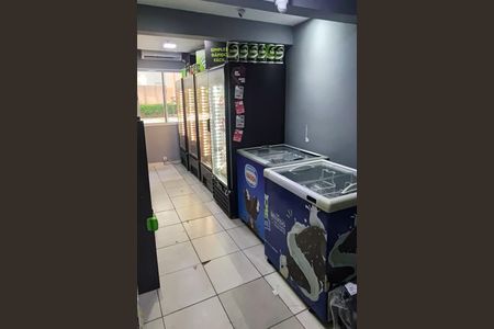 Apartamento para alugar com 46m², 2 quartos e 1 vaga Apartamento para alugar com 46m², 2 quartos e 1 vagaMini Mercado