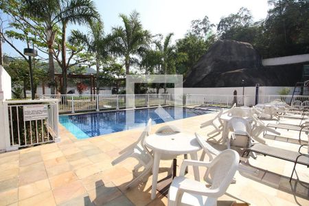 Apartamento para alugar com 46m², 2 quartos e 1 vaga Apartamento para alugar com 46m², 2 quartos e 1 vagaÁrea comum - Piscina