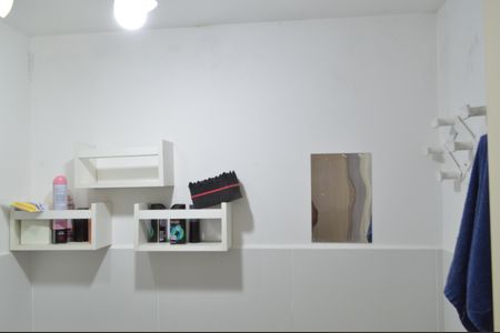 Apartamento para alugar com 46m², 2 quartos e 1 vaga Apartamento para alugar com 46m², 2 quartos e 1 vagaBanheiro