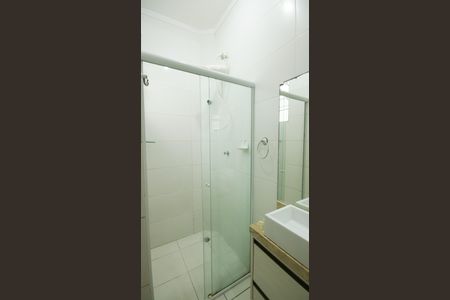 Casa de condomínio para alugar com 63m², 2 quartos e 1 vagaBanheiro Social