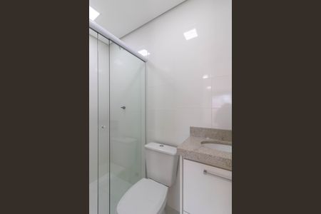 Banheiro de kitnet/studio para alugar com 0 quarto, 41m² em Vila Augusta, Guarulhos