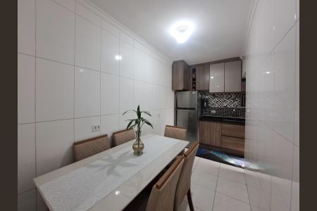 Casa à venda com 50m², 2 quartos e 1 vaga Casa à venda com 50m², 2 quartos e 1 vagaCozinha