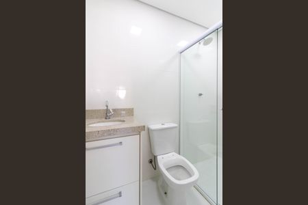 Banheiro  de kitnet/studio para alugar com 0 quarto, 28m² em Vila Augusta, Guarulhos