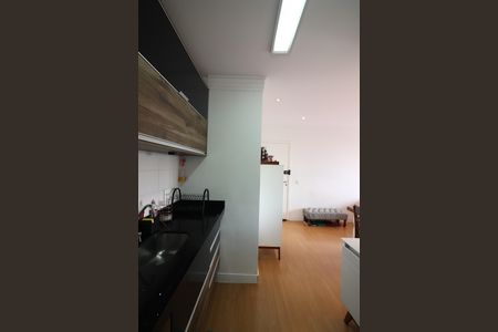 Apartamento à venda com 65m², 3 quartos e 2 vagasCozinha