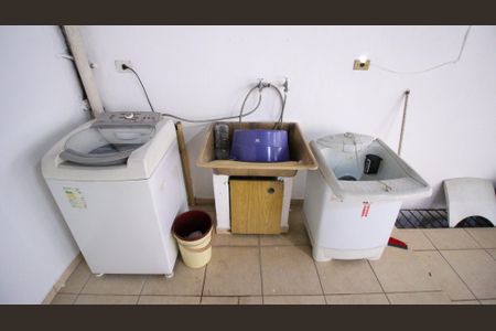 Casa para alugar com 249m², 2 quartos e 5 vagas Casa para alugar com 249m², 2 quartos e 5 vagasÁrea de Serviço