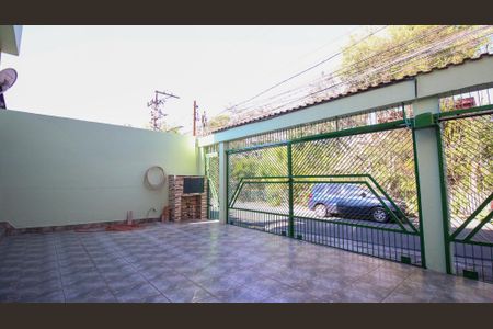 Casa para alugar com 249m², 2 quartos e 5 vagas Casa para alugar com 249m², 2 quartos e 5 vagasÁrea Externa