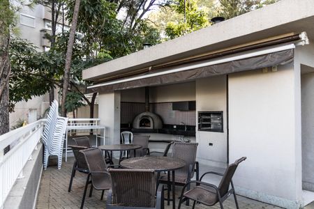 Apartamento à venda com 95m², 3 quartos e 2 vagas Apartamento à venda com 95m², 3 quartos e 2 vagasÁrea comum - Churrasqueira