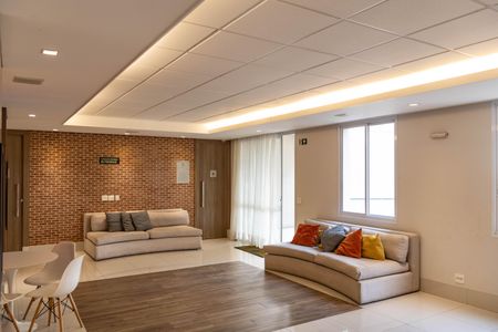 Apartamento à venda com 95m², 3 quartos e 2 vagas Apartamento à venda com 95m², 3 quartos e 2 vagasÁrea comum - Hall