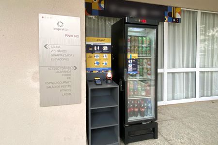 Apartamento à venda com 95m², 3 quartos e 2 vagas Apartamento à venda com 95m², 3 quartos e 2 vagasÁrea comum - Mercado