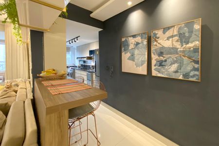 Apartamento à venda com 95m², 3 quartos e 2 vagas Apartamento à venda com 95m², 3 quartos e 2 vagasCozinha e Área de Serviço