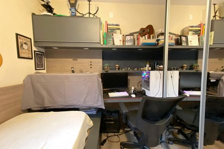 Apartamento à venda com 95m², 3 quartos e 2 vagas Apartamento à venda com 95m², 3 quartos e 2 vagasQuarto 2