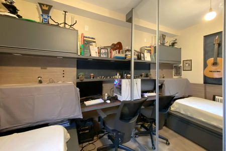 Apartamento à venda com 95m², 3 quartos e 2 vagas Apartamento à venda com 95m², 3 quartos e 2 vagasQuarto 2