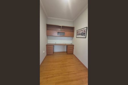 Quarto de casa de condomínio à venda com 4 quartos, 242m² em Parque das Flores, Campinas