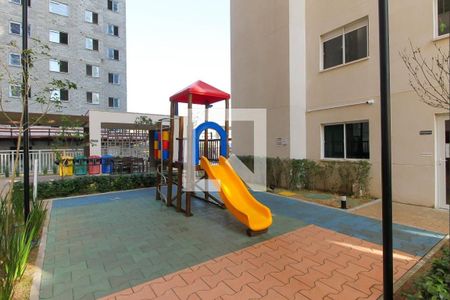 Apartamento à venda com 33m², 2 quartos e sem vaga Apartamento à venda com 33m², 2 quartos e sem vagaÁrea comum