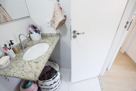 Apartamento à venda com 117m², 3 quartos e 1 vagaBanheiro da Suíte