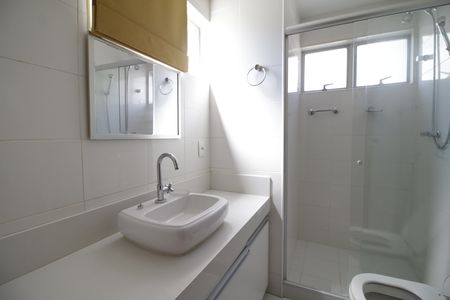 Apartamento à venda com 90m², 3 quartos e 1 vagaBanheiro da Suíte 2