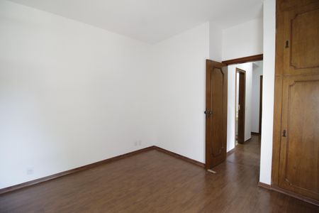 Apartamento à venda com 90m², 3 quartos e 1 vaga Suíte 2