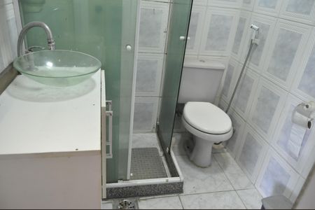 Banheiro de apartamento para alugar com 1 quarto, 42m² em Riachuelo, Rio de Janeiro