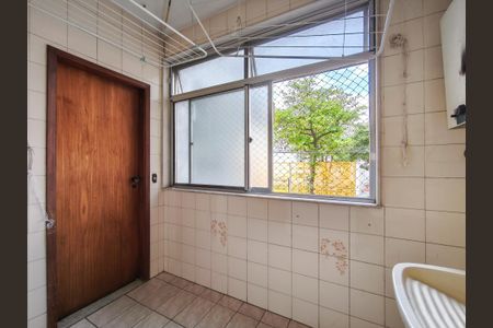 Apartamento à venda com 116m², 3 quartos e 1 vagaÁrea de Serviço