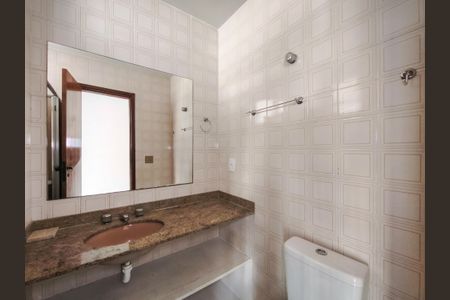 Apartamento à venda com 116m², 3 quartos e 1 vagaBanheiro da Suíte