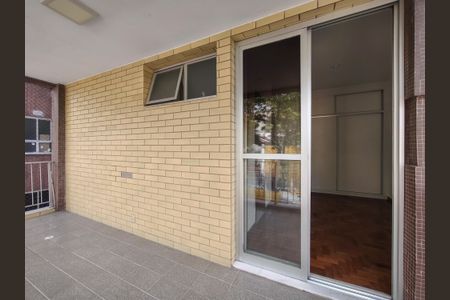 Apartamento à venda com 116m², 3 quartos e 1 vagaVaranda da Suíte