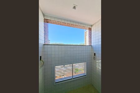 Apartamento para alugar com 121m², 3 quartos e 3 vagas Apartamento para alugar com 121m², 3 quartos e 3 vagasÁrea de Serviço